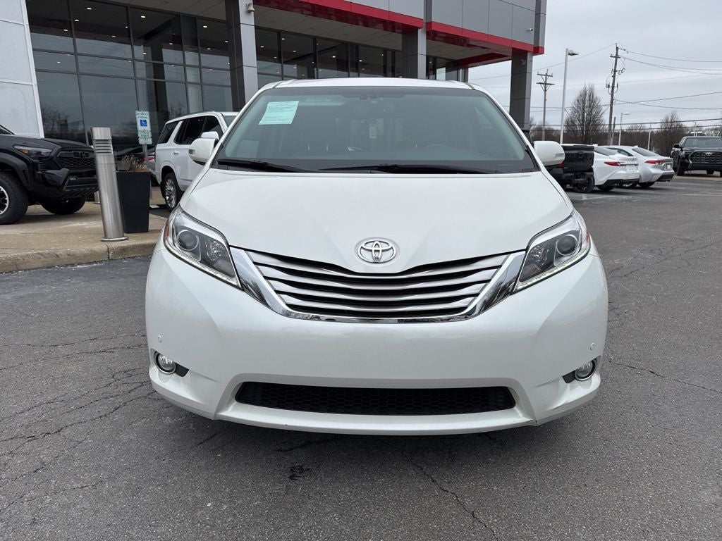 2017 Toyota Sienna Limited Premium 7 Passenger