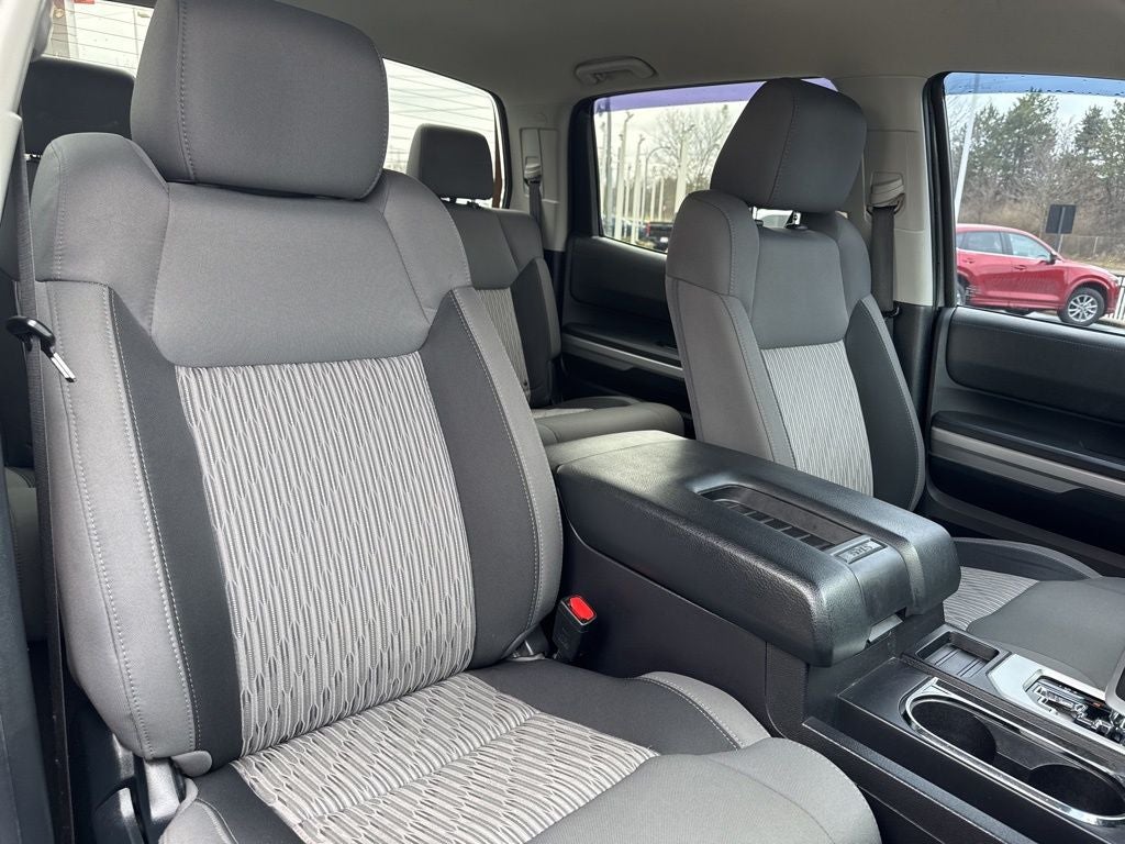 2015 Toyota Tundra SR5