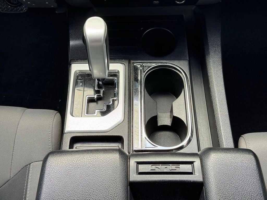 2015 Toyota Tundra SR5