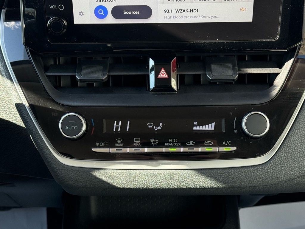 2025 Toyota Corolla LE