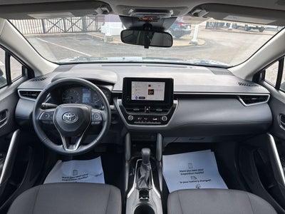 2025 Toyota Corolla Cross LE