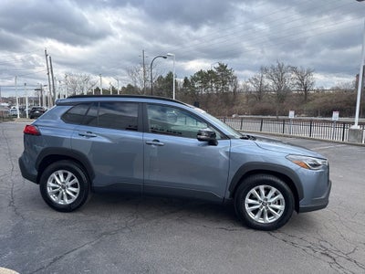 2025 Toyota Corolla Cross LE
