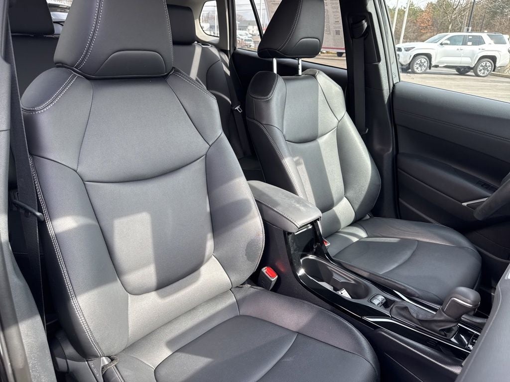 2022 Toyota Corolla Cross XLE