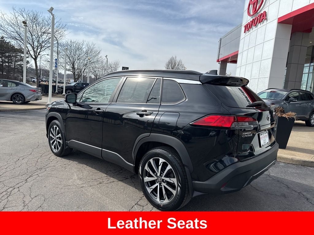 2022 Toyota Corolla Cross XLE