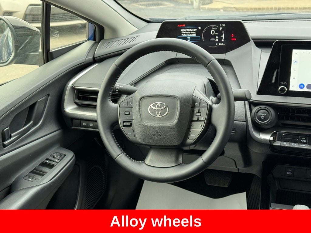 2025 Toyota Prius LE
