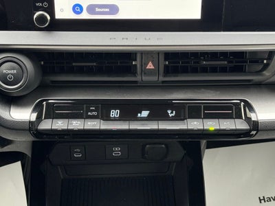 2025 Toyota Prius LE