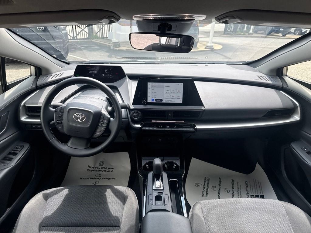 2025 Toyota Prius LE