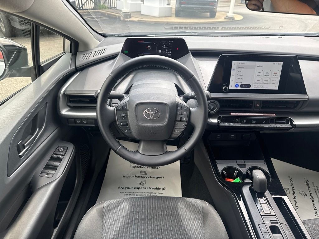 2025 Toyota Prius LE