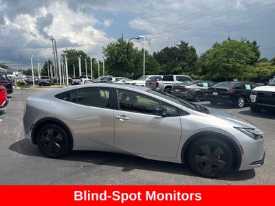 2025 Toyota Prius LE