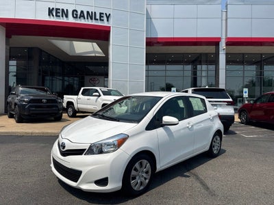 2012 Toyota Yaris LE
