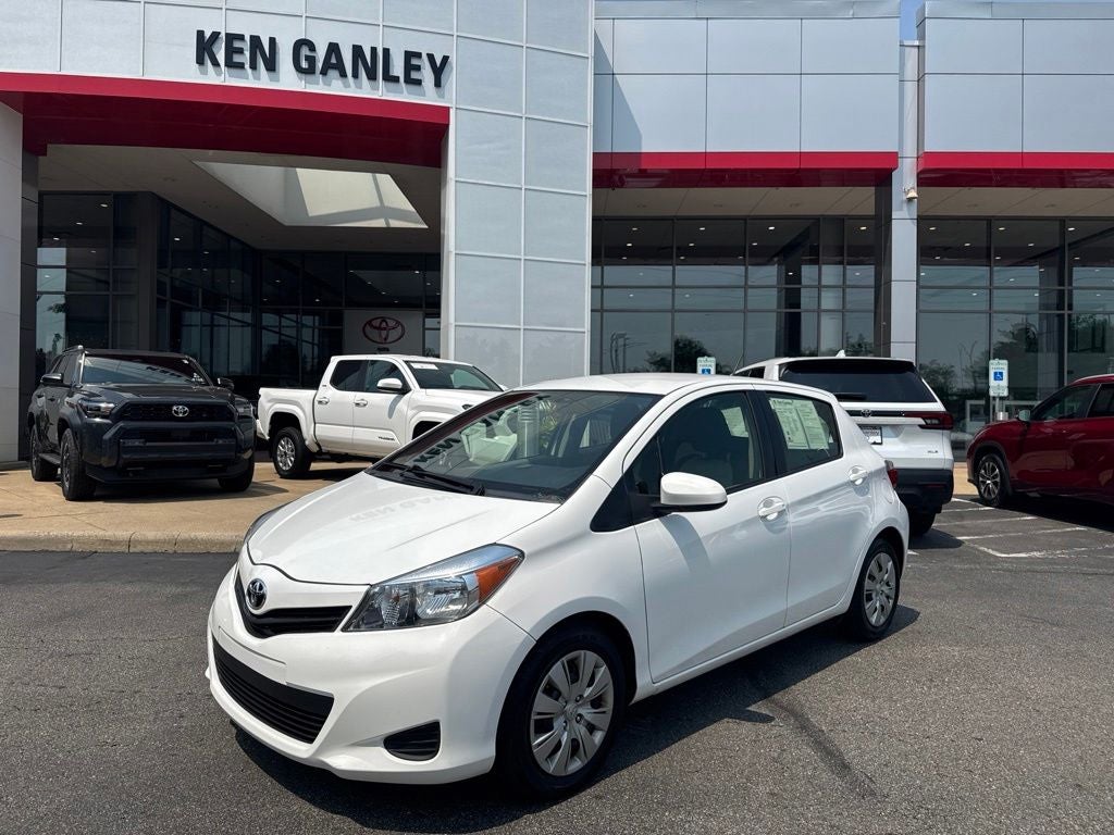 2012 Toyota Yaris LE