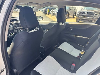 2012 Toyota Yaris LE