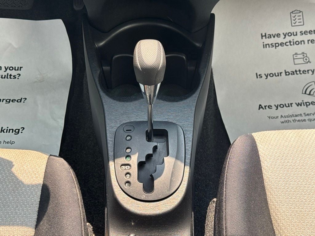 2012 Toyota Yaris LE