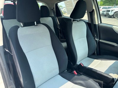 2012 Toyota Yaris LE