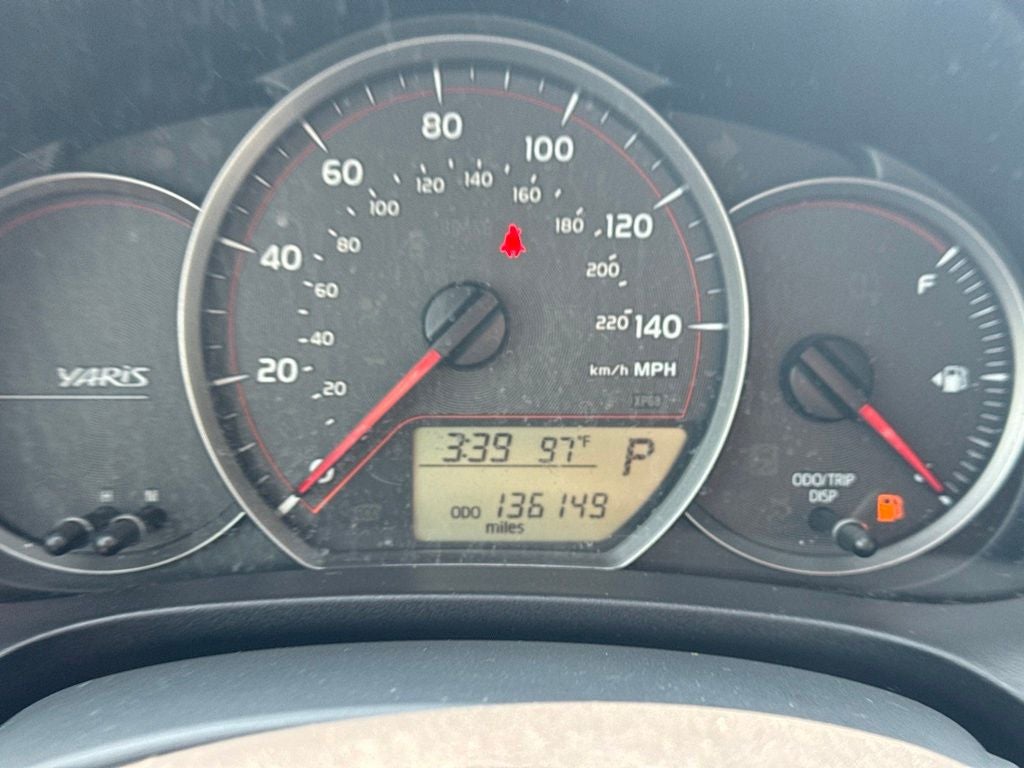 2012 Toyota Yaris LE