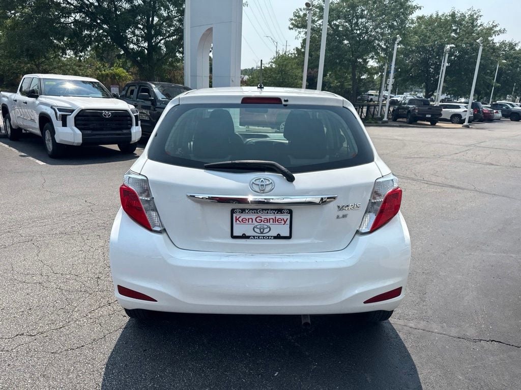 2012 Toyota Yaris LE