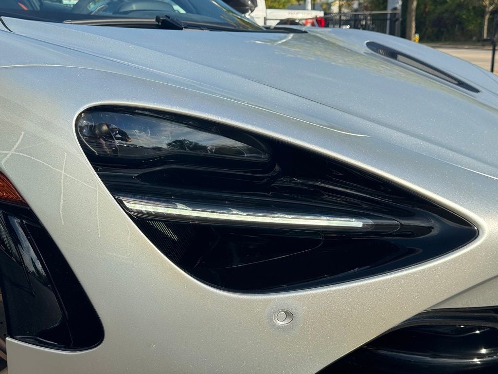 2022 McLaren 720S Performance