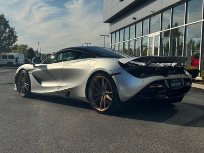 2022 McLaren 720S Performance