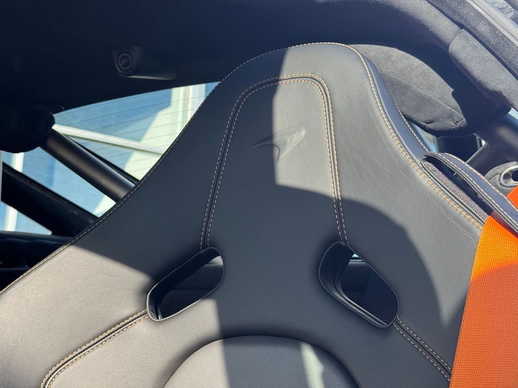 2022 McLaren 720S Performance