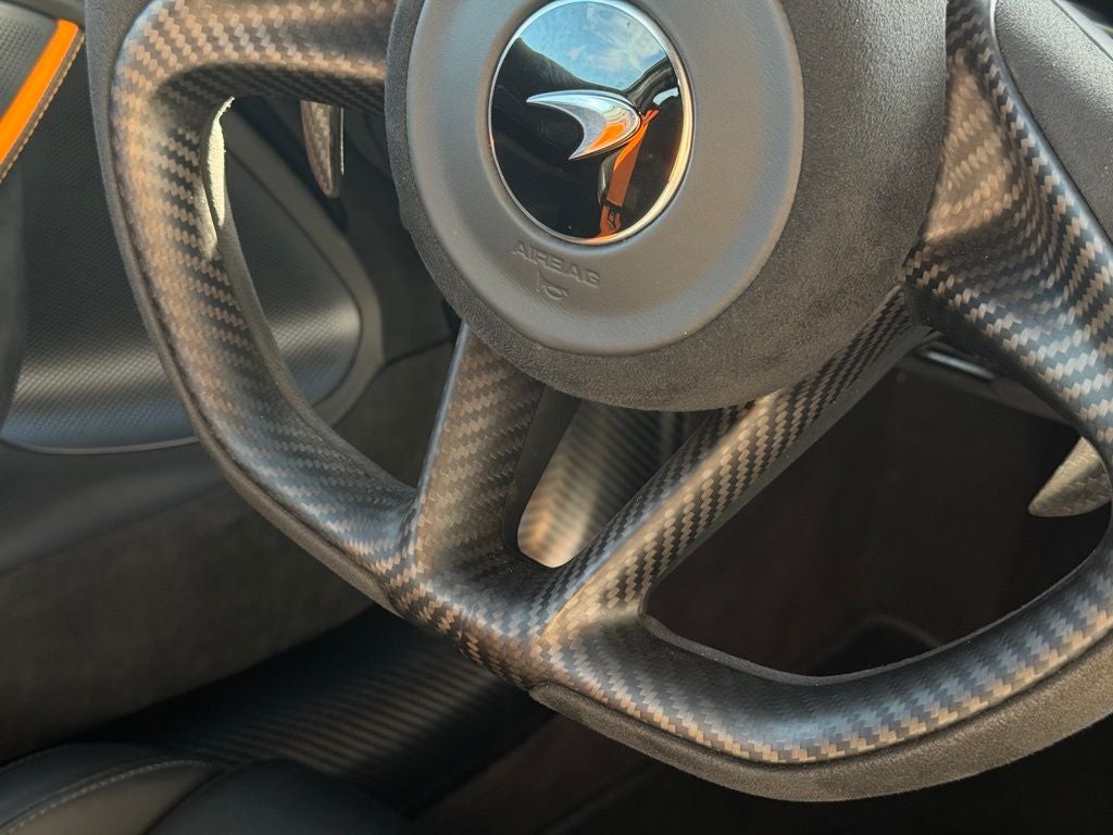 2022 McLaren 720S Performance