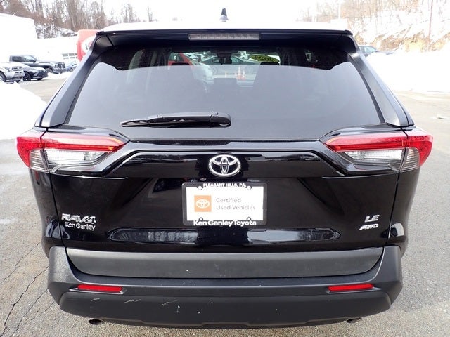 2024 Toyota RAV4 LE