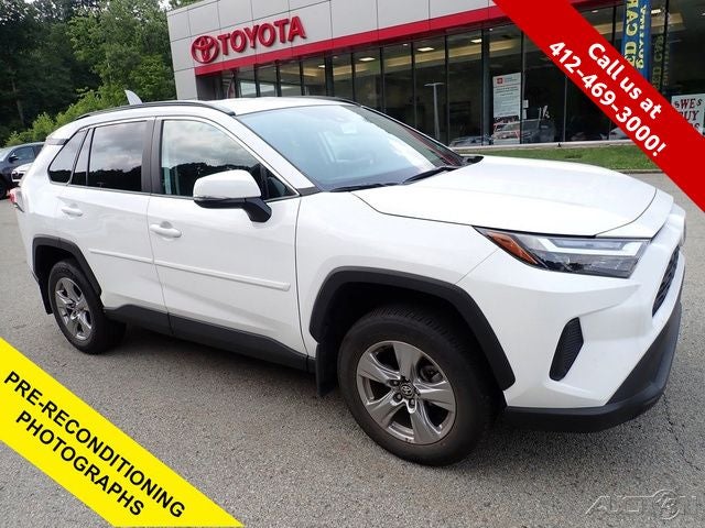 2025 Toyota RAV4 XLE