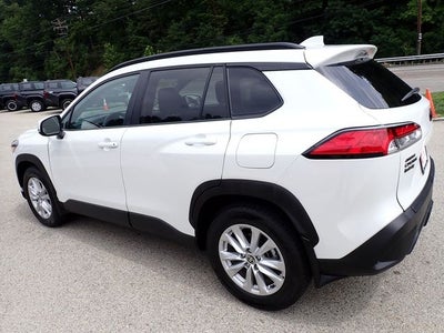 2024 Toyota Corolla Cross LE