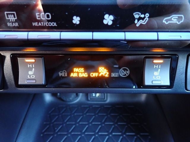 2025 Toyota RAV4 Plug-In Hybrid SE