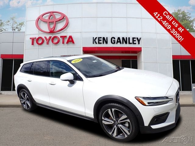 2024 Volvo V60 Cross Country B5 Plus