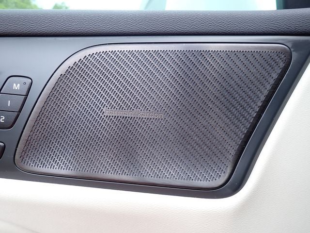 2024 Volvo V60 Cross Country B5 Plus