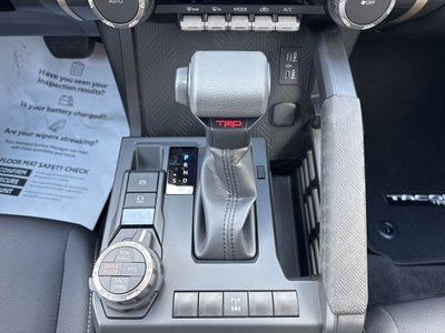 2025 Toyota Tacoma i-FORCE MAX Tacoma TRD Off-Road