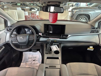 2026 Toyota Sienna LE