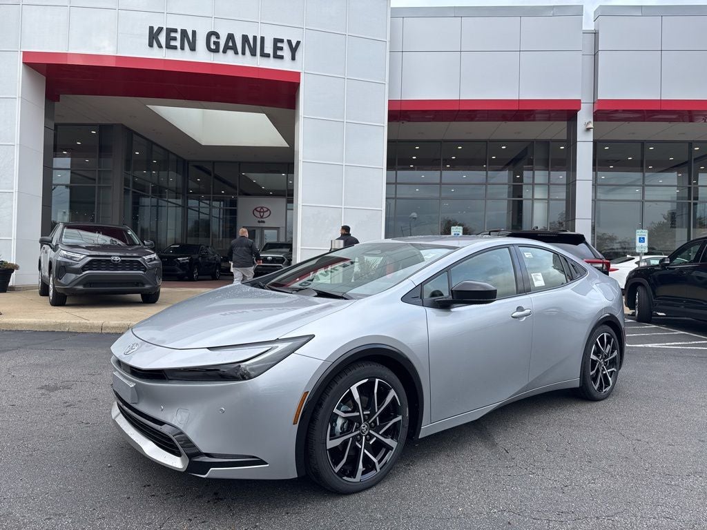 2026 Toyota Prius XSE's photo