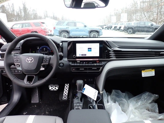 2026 Toyota Camry SE AWD