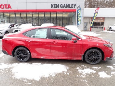 2026 Toyota Camry SE AWD