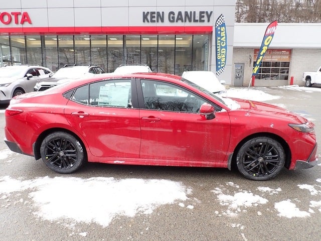 2026 Toyota Camry SE AWD