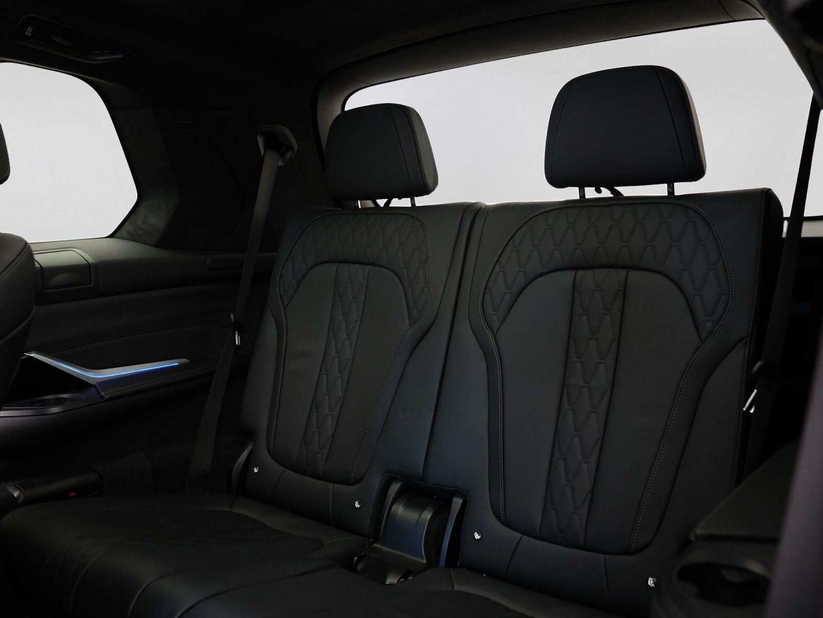 2024 BMW X7 ALPINA XB7