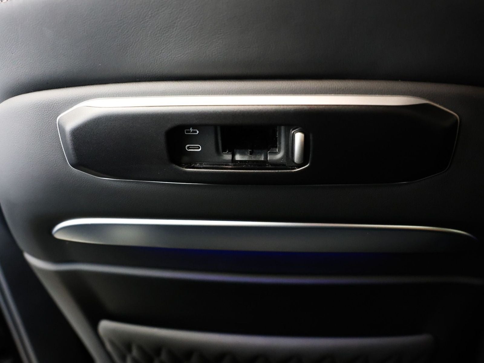 2024 BMW X7 ALPINA XB7