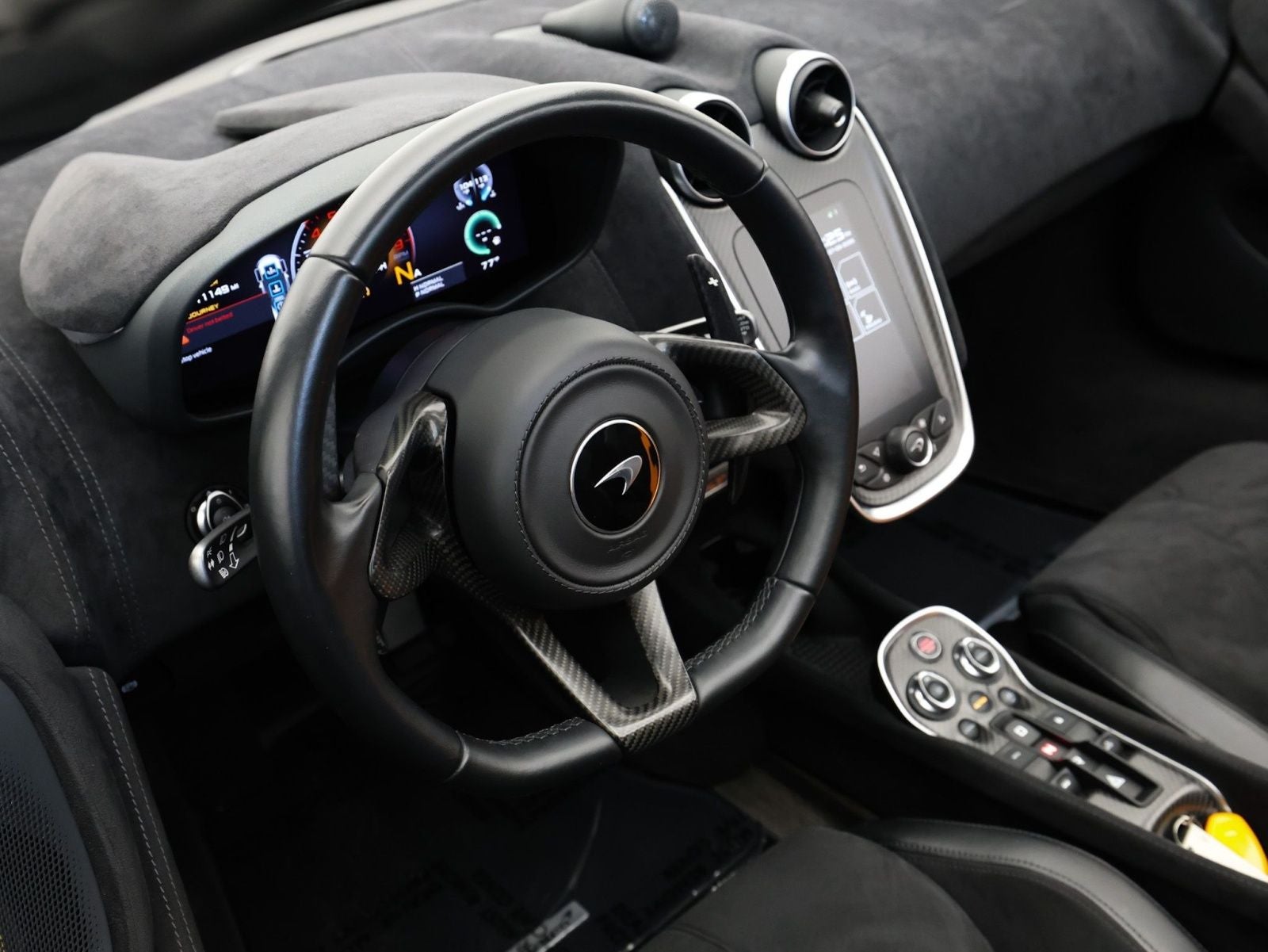 2020 McLaren 600LT Base