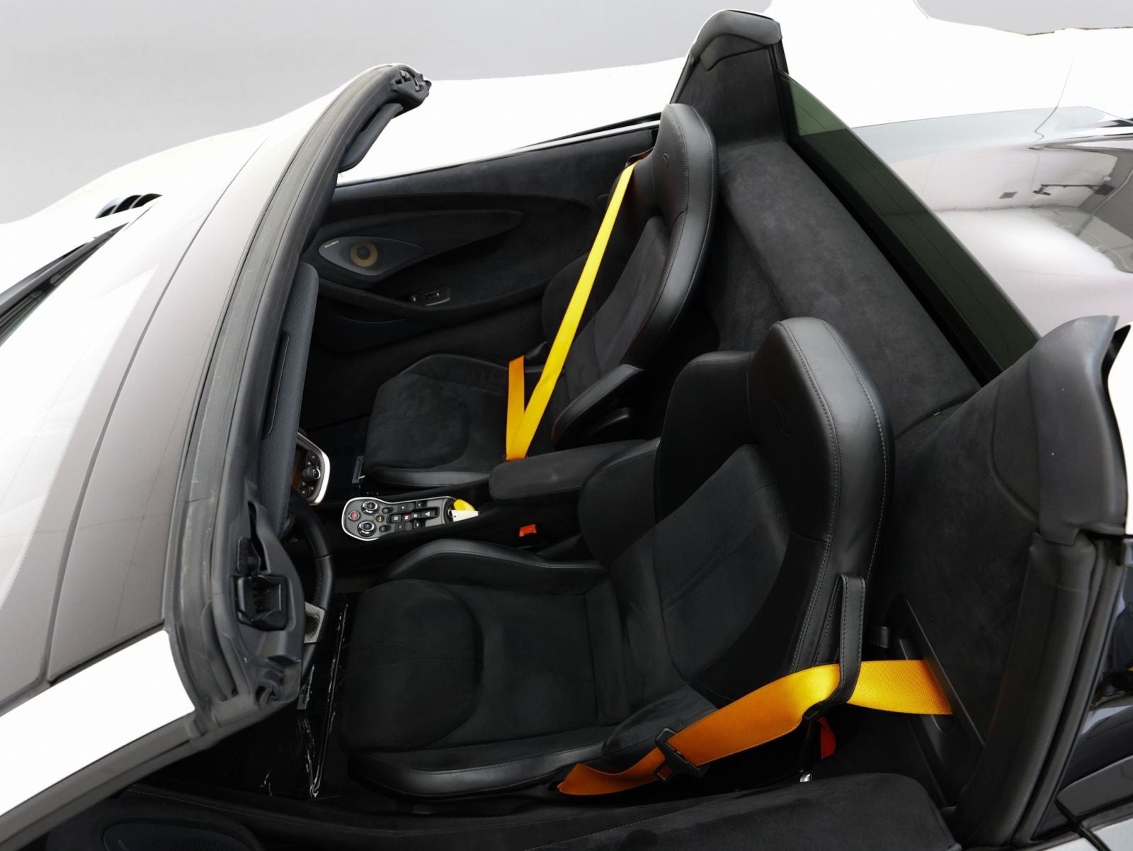 2020 McLaren 600LT Base