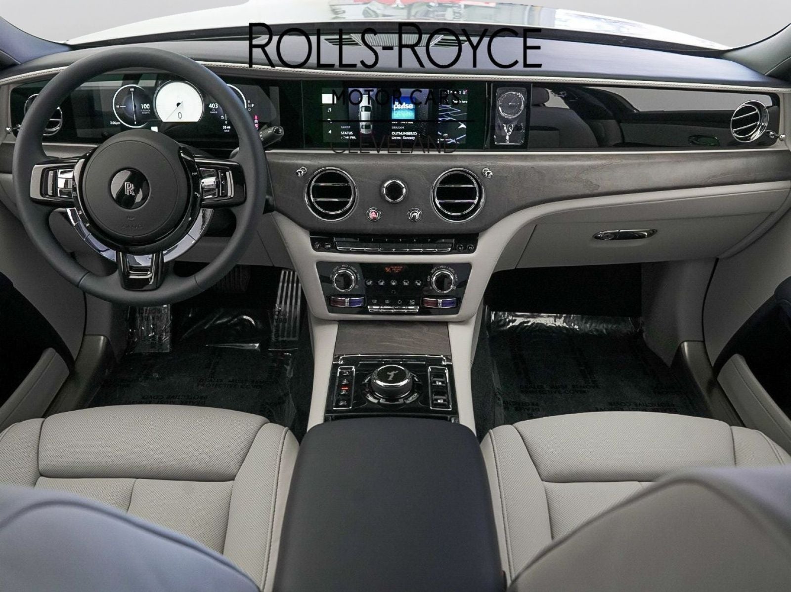 2026 Rolls-Royce Ghost Base