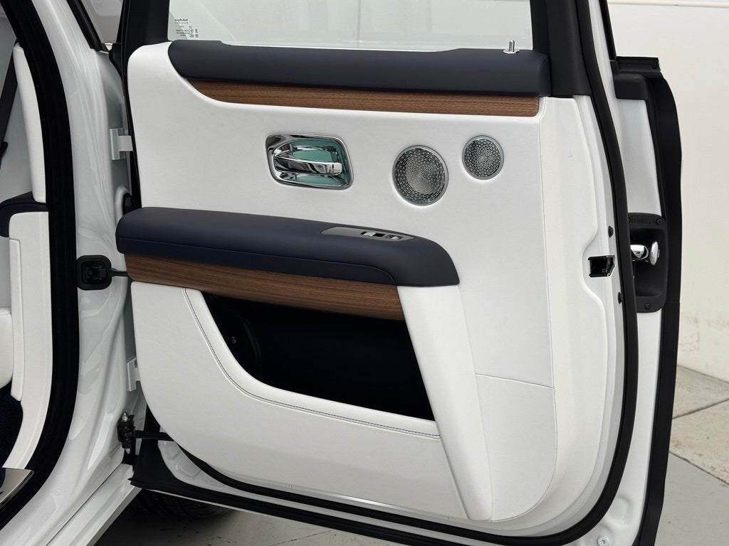 2025 Rolls-Royce Ghost 