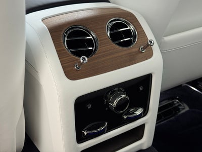 2025 Rolls-Royce Ghost 