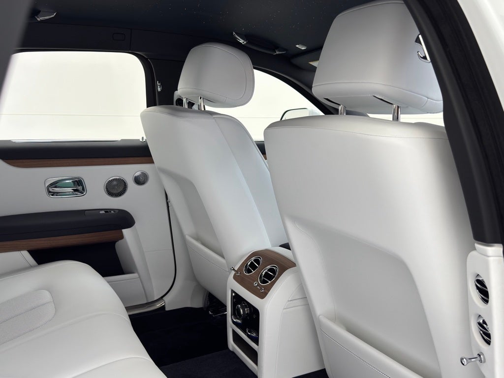 2025 Rolls-Royce Ghost 