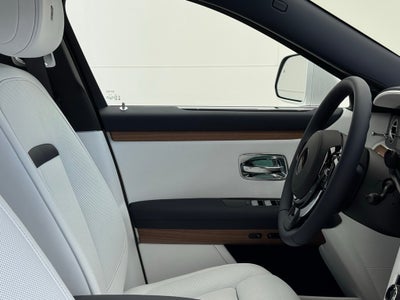 2025 Rolls-Royce Ghost 