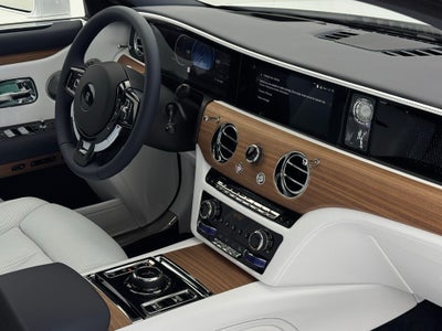2025 Rolls-Royce Ghost 