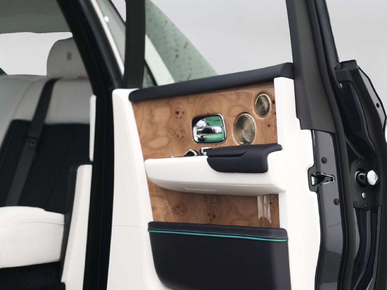 2026 Rolls-Royce Phantom 