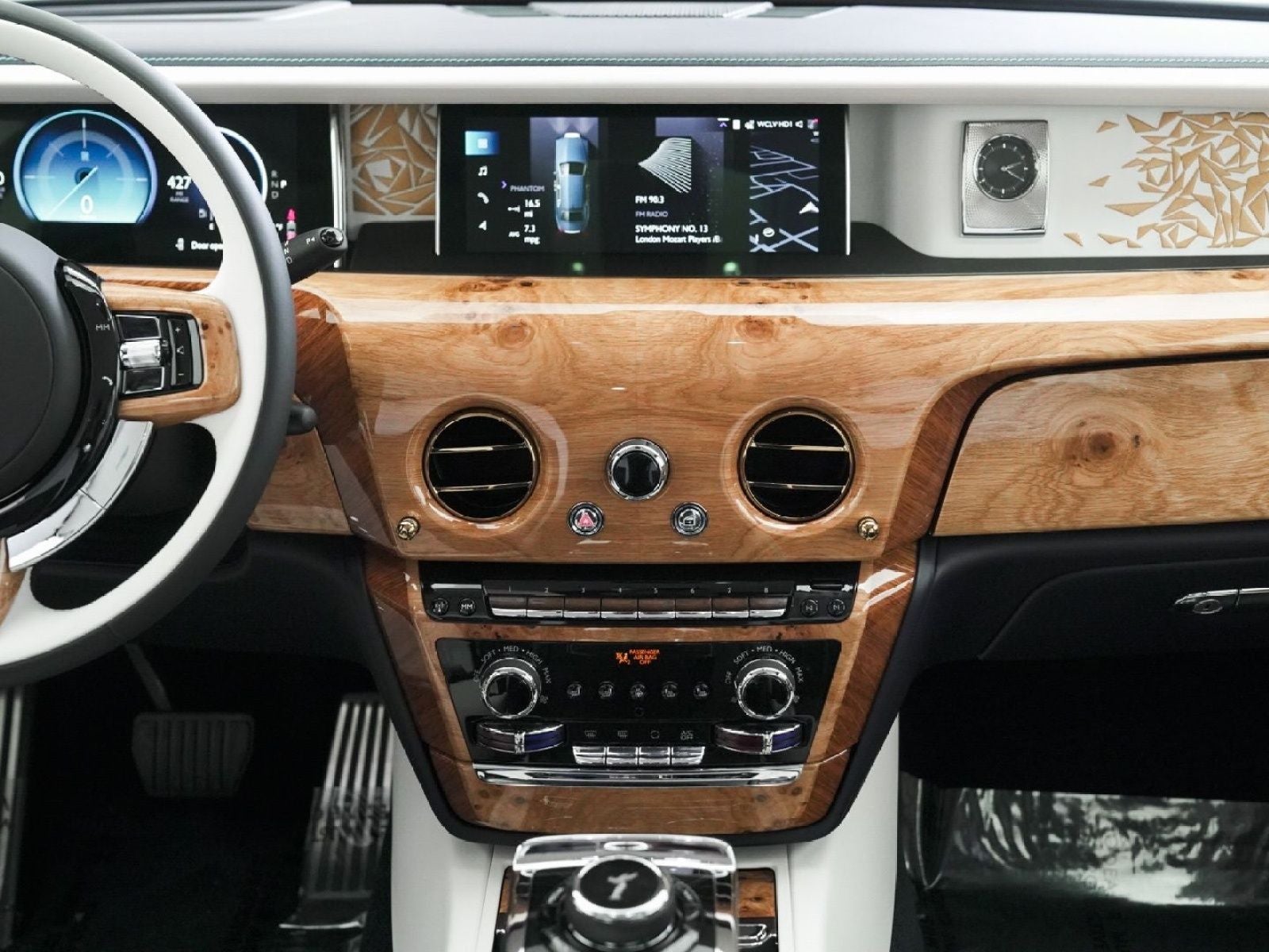 2026 Rolls-Royce Phantom 
