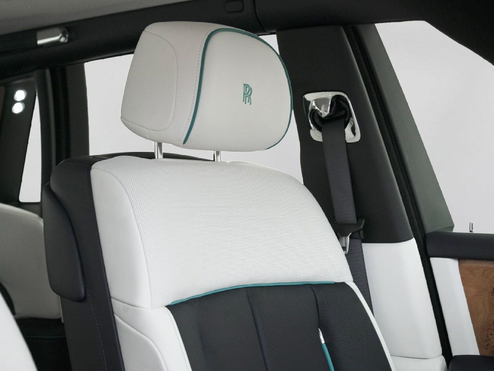 2026 Rolls-Royce Phantom 