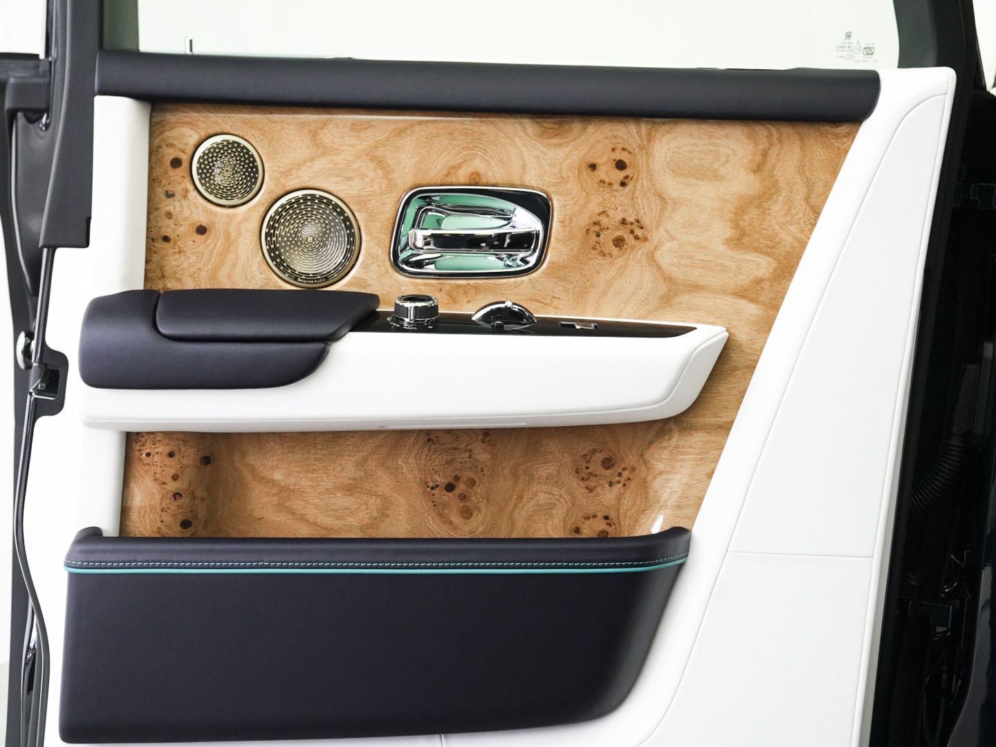 2026 Rolls-Royce Phantom 